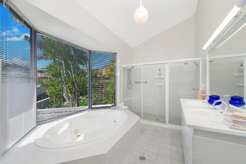 The Atrium 11 Kentia Close - Great Ocean Road Tourism 4