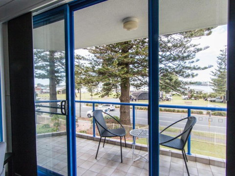 Heritage 202 Overlooking The Water - Great Ocean Road Tourism 6