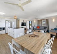 Upstairs  Downstairs 81 Denman Camp Rd - Great Ocean Road Tourism