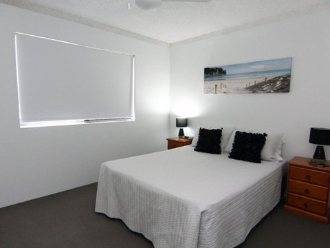 Breakers 8 Main Beach Location! - Great Ocean Road Tourism 4