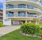 Parkside Marina 1 CBD Location - Great Ocean Road Tourism