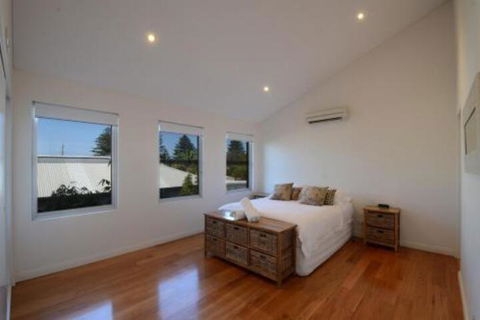Dream Catcher Beach House Shellharbour - Great Ocean Road Tourism 4