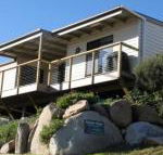KINGFISHER COTTAGE Beachfront at the Binalong Bay - Great Ocean Road Tourism
