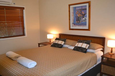 Elsinor Townhouse 7 Mulwala - Great Ocean Road Tourism 3
