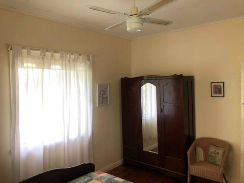 BOSCOBEL COTTAGE MAGICAL BEACH & RIVER VIEWS KINGSCLIFF - Great Ocean Road Tourism 2