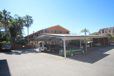 Dunes Holiday Apartments Unit 1 - Great Ocean Road Tourism 6