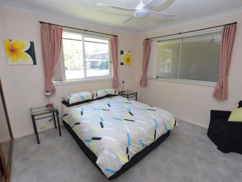 1 / 33 Wharf Street - Great Ocean Road Tourism 5