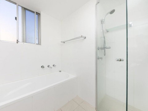 Beachpoint G2 - Great Ocean Road Tourism 4