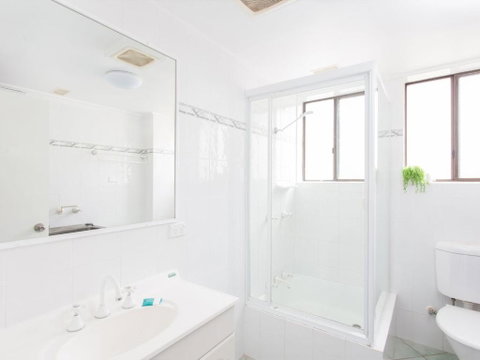 Hibiscus Court 5 - Great Ocean Road Tourism 4