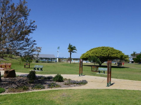 Tokelau Townhouse 1 - Great Ocean Road Tourism 5