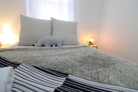 Tommys Lakehouse - Great Ocean Road Tourism 6