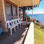 Tommys Lakehouse - Great Ocean Road Tourism 0