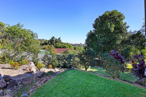 20 Avalon Street Coolum Beach Pets Welcome - Great Ocean Road Tourism 4
