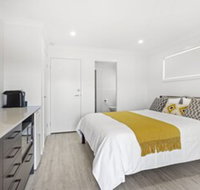 Dolphin Studio Apartment 1a Ocean Street - Great Ocean Road Tourism