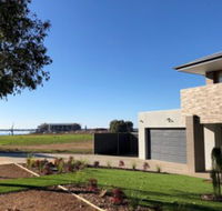 Lake Resort on Black Bull - Great Ocean Road Tourism