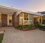 Woorim Secluded Palms Cottage - Great Ocean Road Tourism