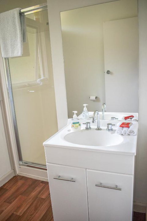 Russell Falls Holiday Cottages - Great Ocean Road Tourism 6