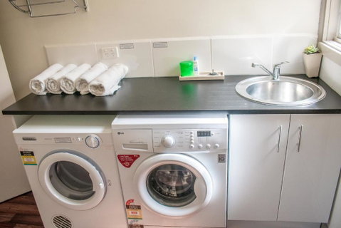 Russell Falls Holiday Cottages - Great Ocean Road Tourism 3