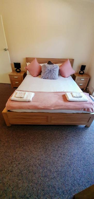 Russell Falls Holiday Cottages - Great Ocean Road Tourism 4