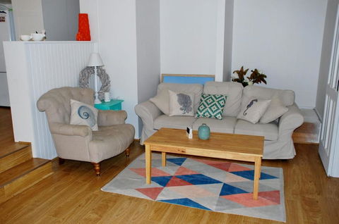 SHORE BEATS WORK INVERLOCH - Great Ocean Road Tourism 5