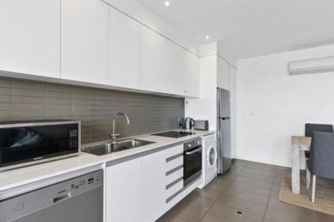 WATERFRONT SEVEN In The Heart Of Lorne - Great Ocean Road Tourism 4