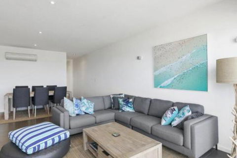 WATERFRONT SEVEN In The Heart Of Lorne - Great Ocean Road Tourism 7