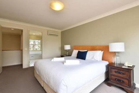 Villa 3br Tempranillo Resort Condo Located Within Cypress Lakes Resort (nothing Is More Central) - Great Ocean Road Tourism 7