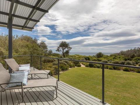 Aloha Direct Beach Access From Property - Great Ocean Road Tourism 6