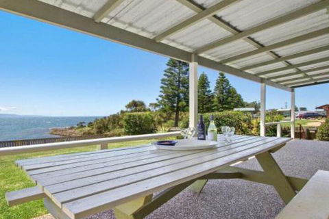 Amazing Aspects Perched Above Tilbury Cove - Great Ocean Road Tourism 3