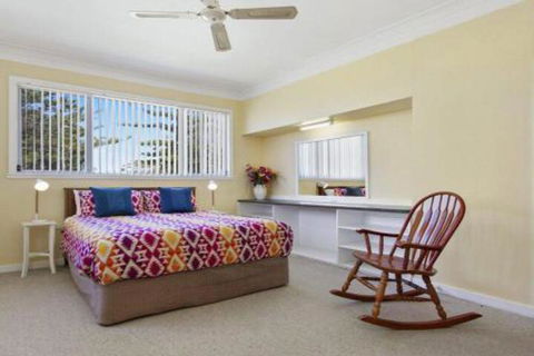 Amazing Aspects Perched Above Tilbury Cove - Great Ocean Road Tourism 4