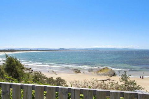 Amazing Aspects Perched Above Tilbury Cove - Great Ocean Road Tourism 2