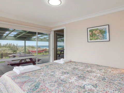 Antonios Paradise Spectacular Views Over Warrain Beach - Great Ocean Road Tourism 4
