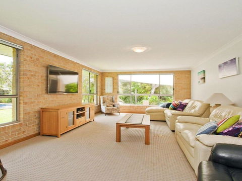 Beachfront Pool House Absolute Beachfront - Great Ocean Road Tourism 5