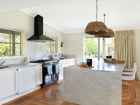 Duncraig House Open Fireplace Spa Pet Friendly - Great Ocean Road Tourism 2