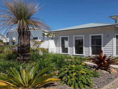 Hideaway At Culburra Guest House With Plunge Pool - Great Ocean Road Tourism 3