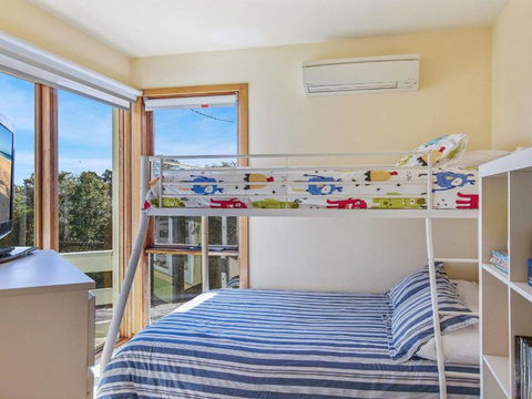 Maldas Retreat Air Con Fireplace & Outdoor Spa - Great Ocean Road Tourism 7