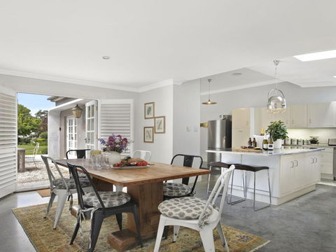 Nattai Lodge House & Cottage In Beautiful Garden - Great Ocean Road Tourism 7