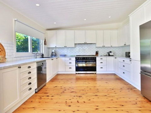 Poppy Cottage Delightful Pet Friendly Weatherboard - Great Ocean Road Tourism 6