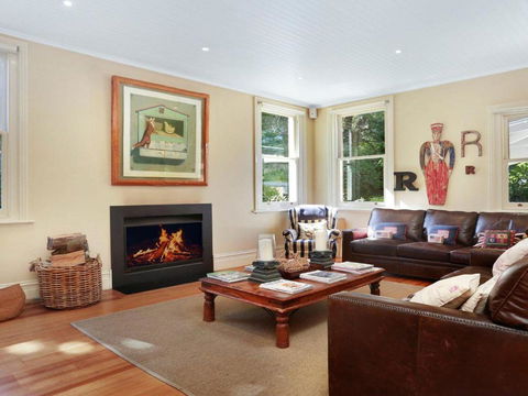 Redcourt Est 1904: Southern Highlands Elegance - Great Ocean Road Tourism 4