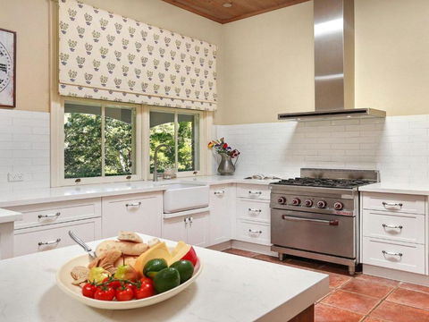 Redcourt Est 1904: Southern Highlands Elegance - Great Ocean Road Tourism 6