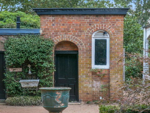 Redcourt Est 1904: Southern Highlands Elegance - Great Ocean Road Tourism 5