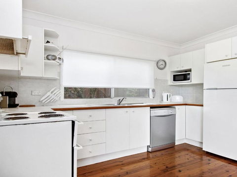 Sea Shack Renovated 1950s Beach House - Great Ocean Road Tourism 1