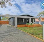 Shady Palms modern beach house with studio - Great Ocean Road Tourism