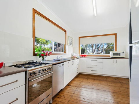 Silvermere Cottage A Cosy Family Getaway - Great Ocean Road Tourism 5