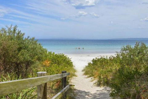 Splash Shack Stunning Views Of Jervis Bay - Great Ocean Road Tourism 3