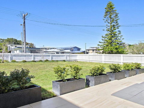 Sunset Beach Situated Between Two Beaches & A Lake - Great Ocean Road Tourism 5