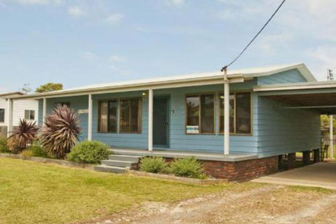Tea Tree Cottage Great Yard For Pets & Kids - Great Ocean Road Tourism 0