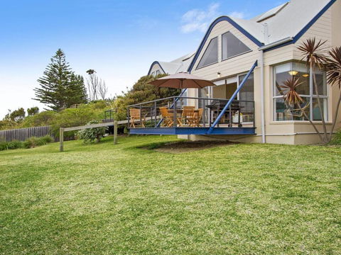 Tilbury Breeze Ocean Views Comfort & Style - Great Ocean Road Tourism 6