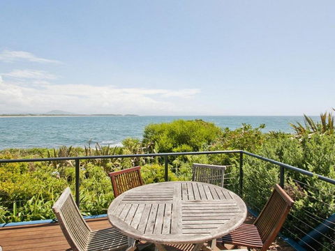 Villa Mer Stylish Waterfront Accommodation - Great Ocean Road Tourism 4