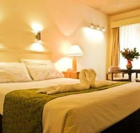 Classic Queen Room 2 in Oakleigh - Great Ocean Road Tourism